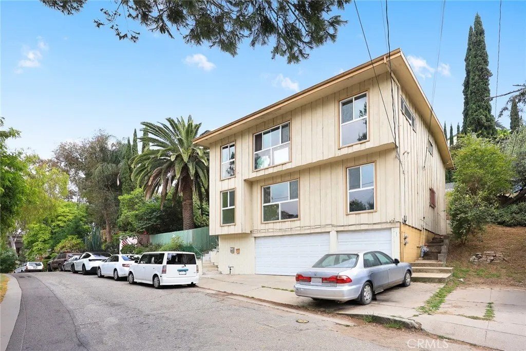 Los Angeles, California, United States 1 - 18091816