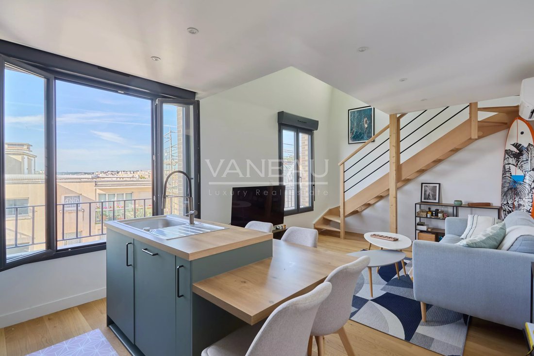 Apartment in Puteaux, Ile-de-France, France 2 - 18093367