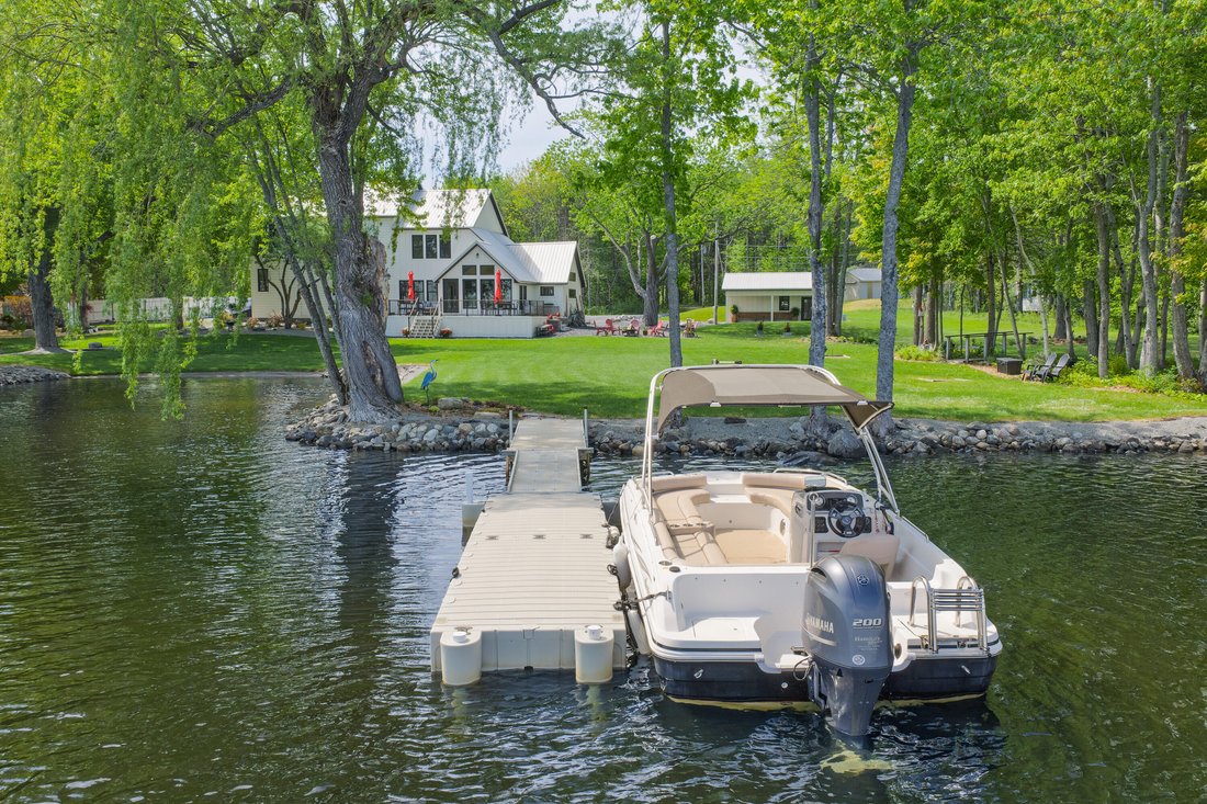 House in Newport, Maine, United States 3 - 18105754
