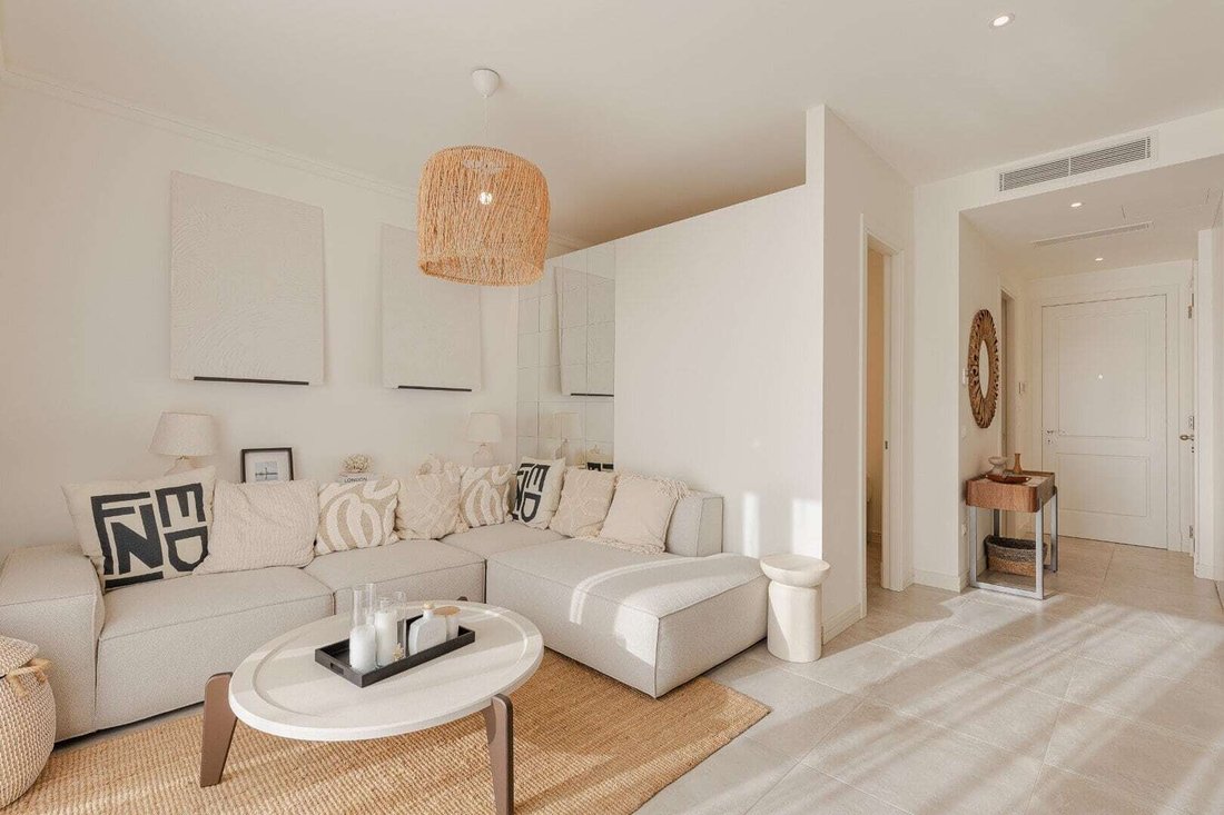 Apartment in Milovići, Tivat Municipality, Montenegro 3 - 16952652