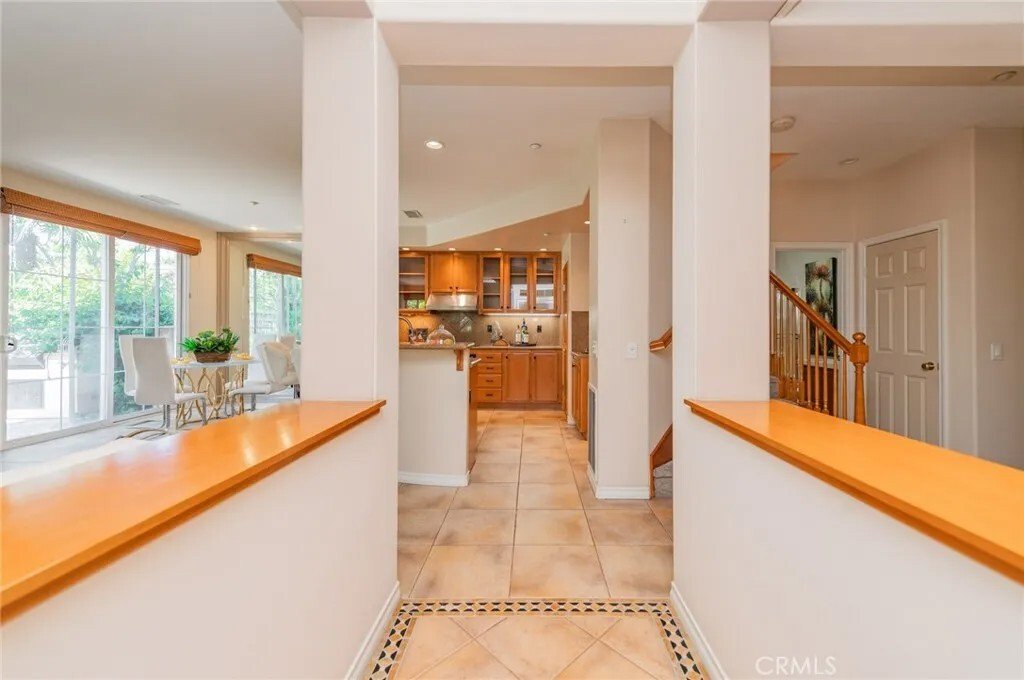 Condo in Irvine, California, United States 2 - 18101337