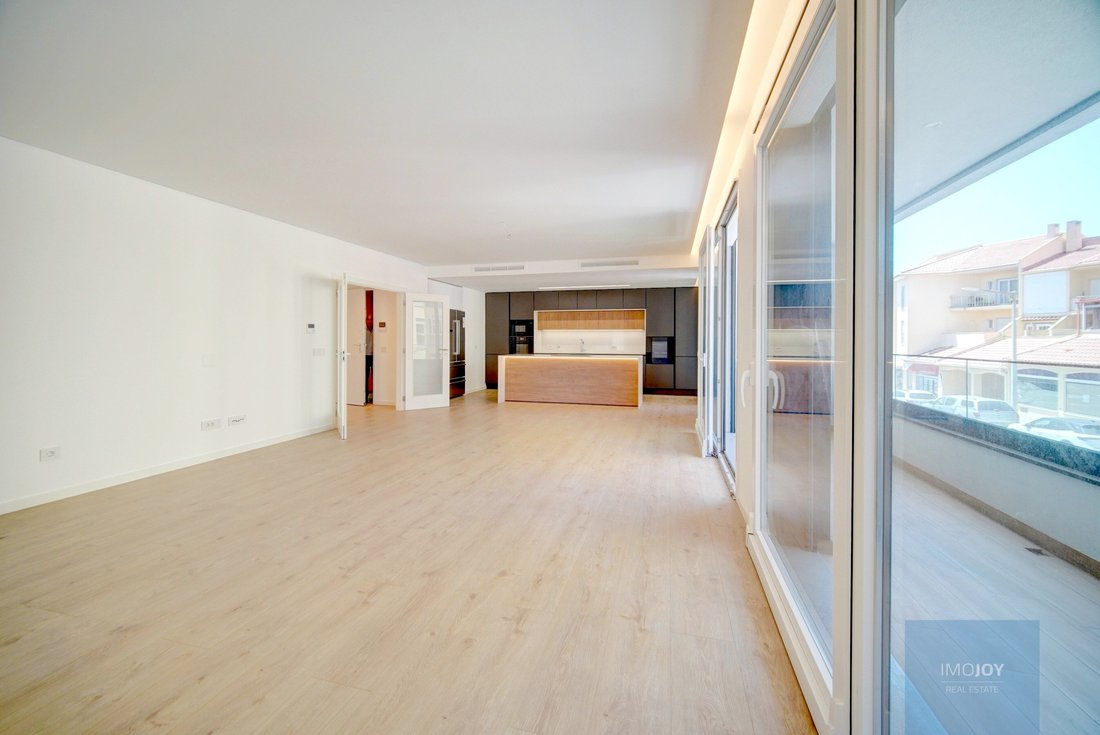 Apartment in Parede, Lisbon, Portugal 2 - 15866267
