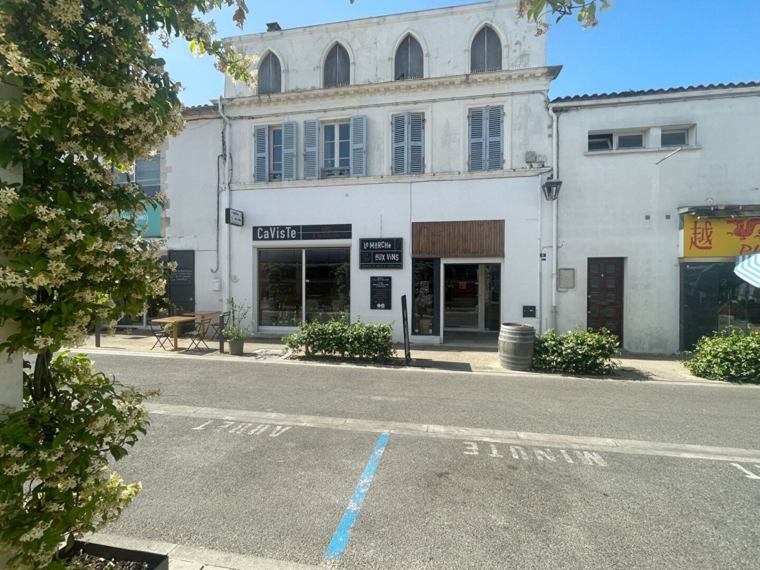House in Le Chateau-d'Oleron, Nouvelle-Aquitaine, France 1 - 18092486