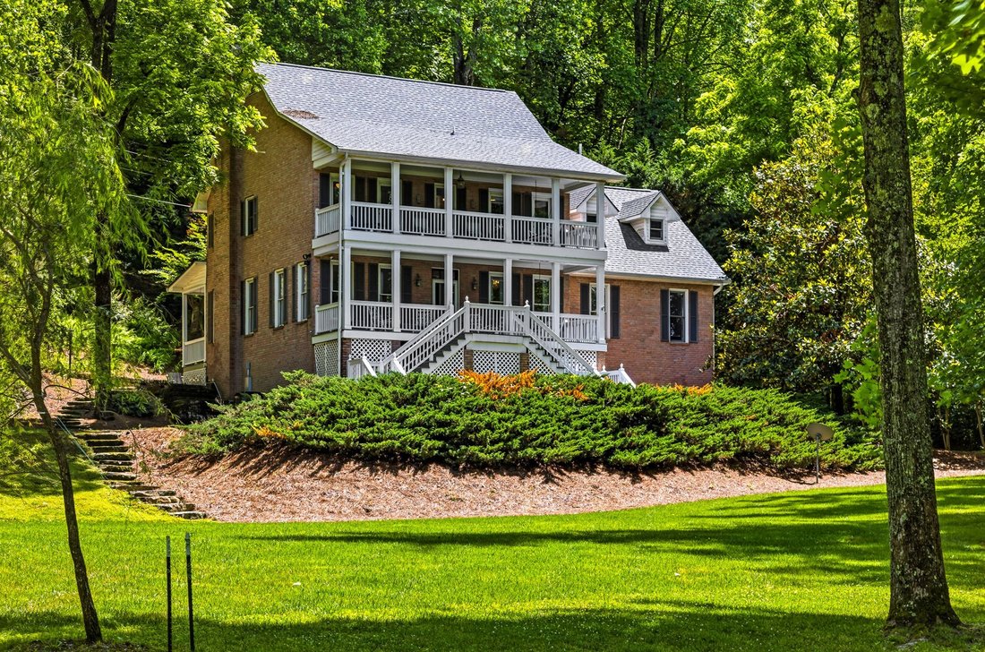 House in Pisgah Forest, North Carolina, United States 1 - 18097359