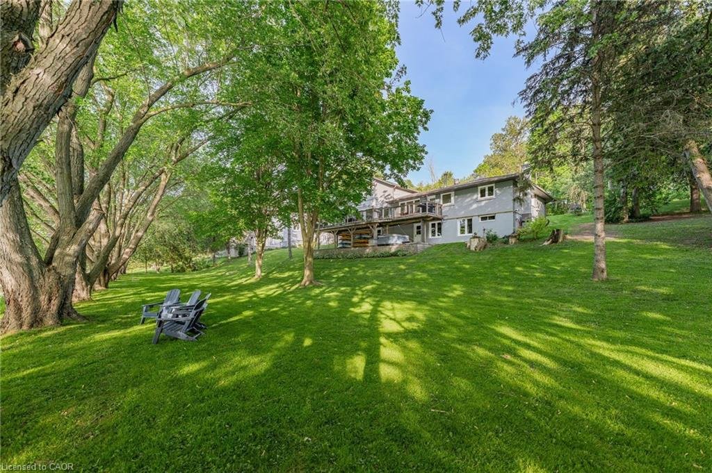 House in West Montrose, Ontario, Canada 3 - 18096348