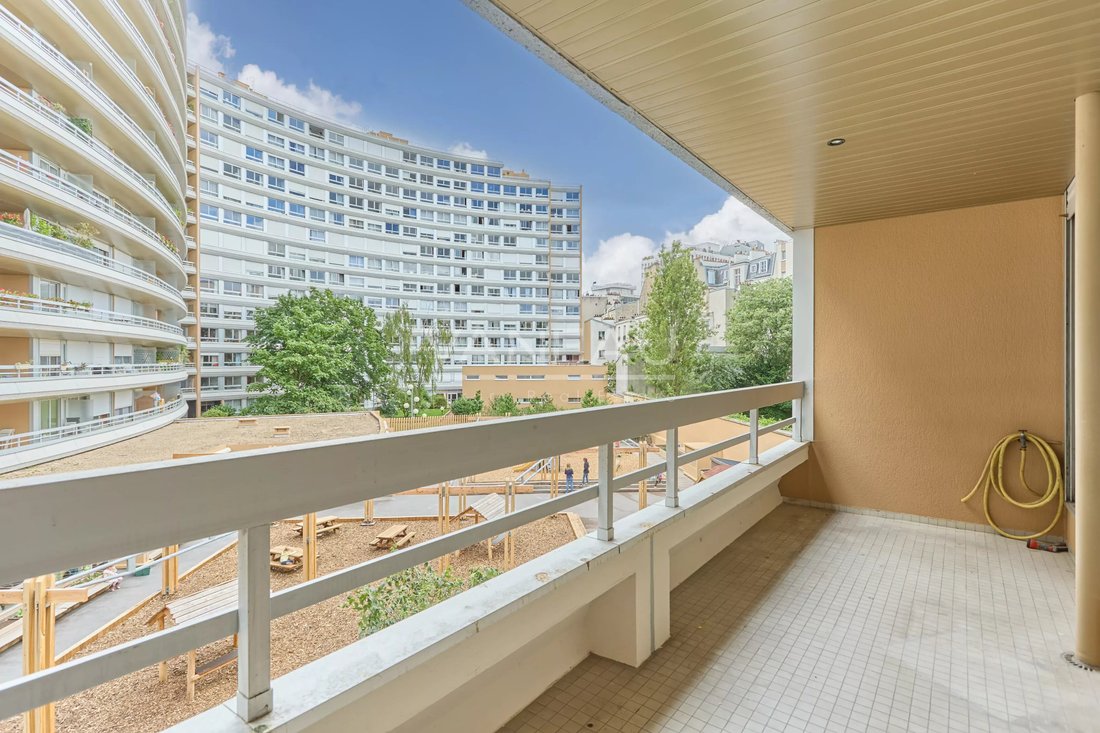 Apartment in Cambronne-Garibaldi, Paris 15e Arrondissement, Paris 3 - 18093370