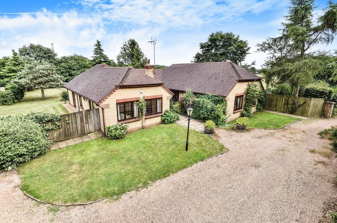 Bungalow en Charing, Inglaterra 1 - 18098667