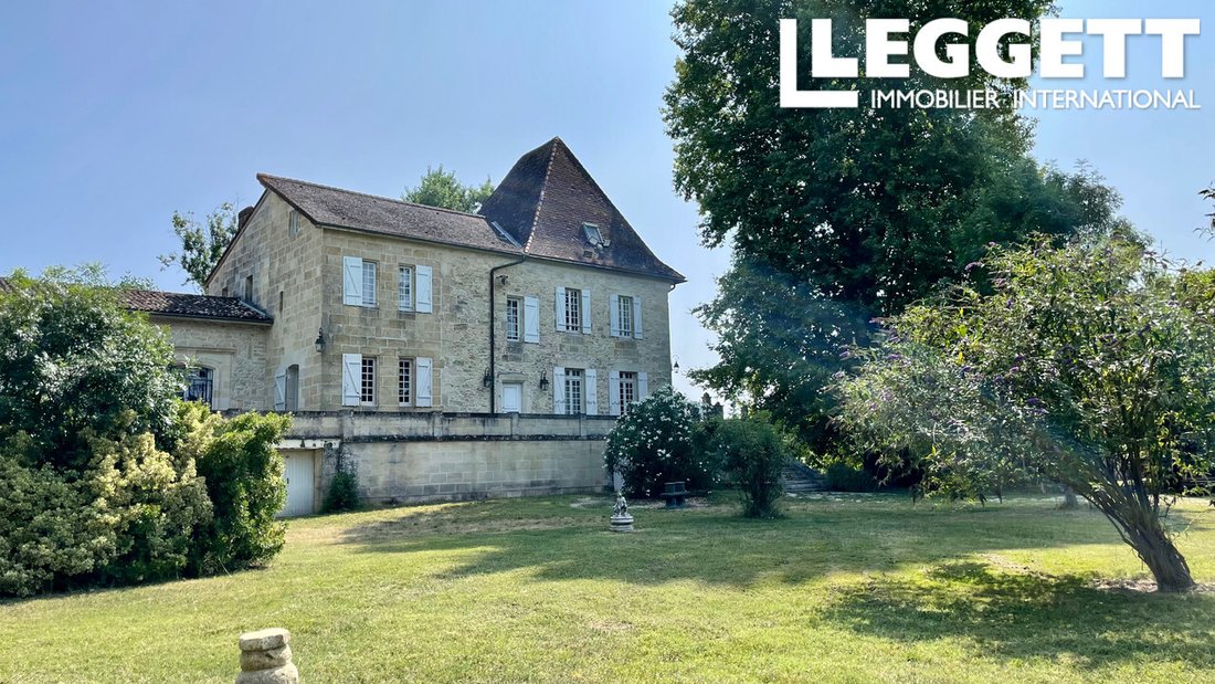 Castle in Saint-Jean-de-Blaignac, Nouvelle-Aquitaine, France 1 - 18093403