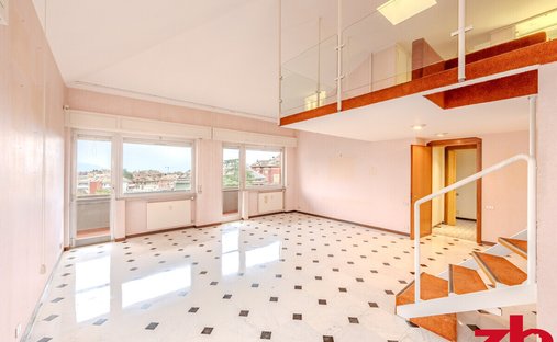 Apartment in City Center, Genoa, Liguria 1