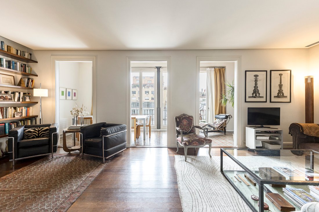 Apartment in Eixample, Barcelona, Spain 1 - 18096087