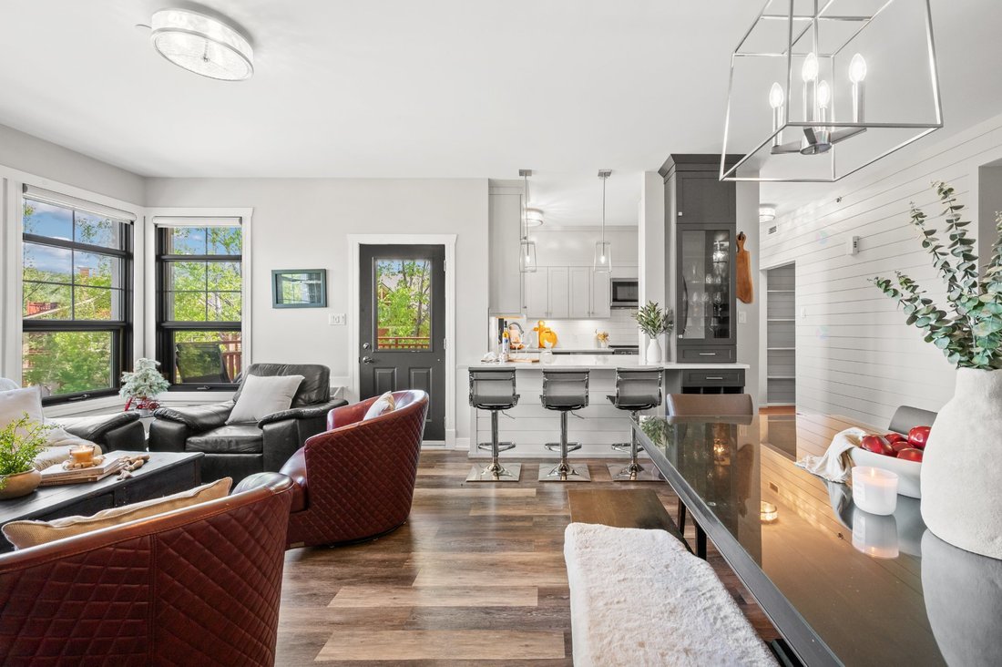 Condo in Mont-Tremblant, Quebec, Canada 5 - 18103344