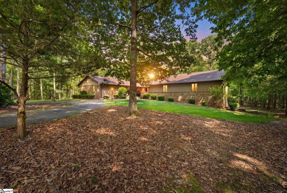 House in Spartanburg, South Carolina, United States 1 - 18091731