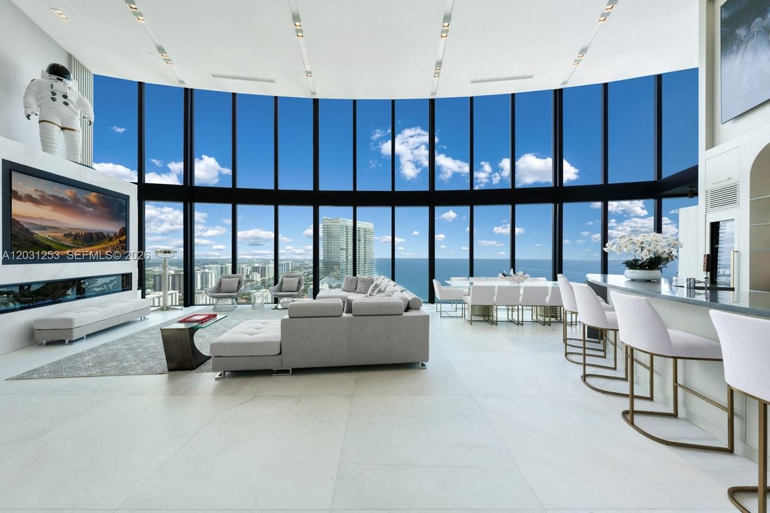 Condo in Sunny Isles Beach, Florida, United States 1 - 18103231