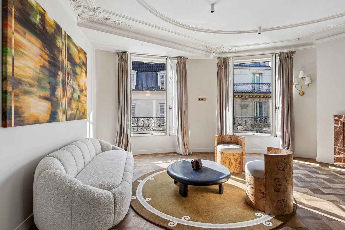Apartment in Vaugirard-Parc des Expositions, Paris 15e Arrondissement, Paris 2 - 18094509