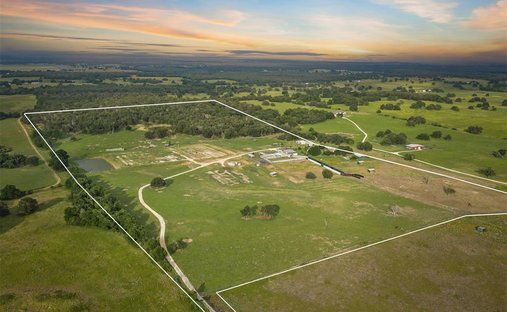 Land in Cameron, Texas, United States 1