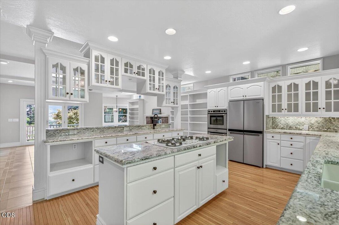 House in Ashland, Oregon, United States 4 - 18104397