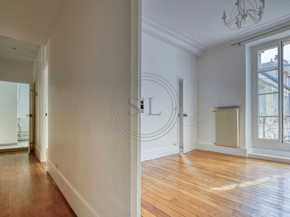 Apartment in Domaine National du Château, Versailles, France 3 - 18102967