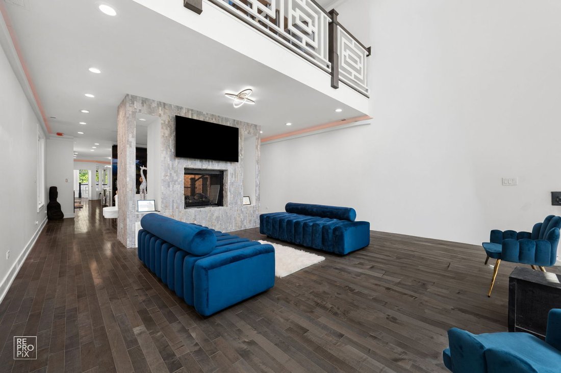 House in Chicago, Illinois, United States 5 - 18092410