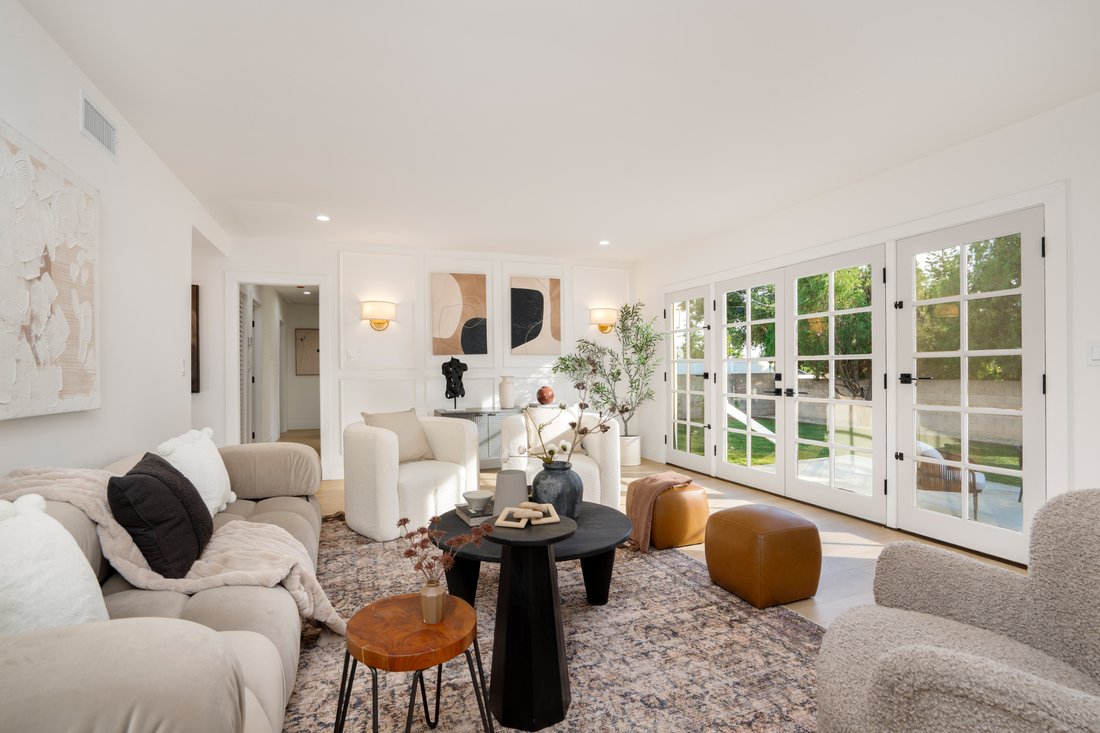 House in Los Angeles, California, United States 1 - 18094471