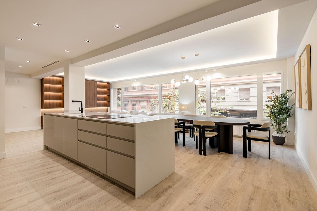 Apartment in Barrio Salamanca, Madrid, Spain 2 - 16202213