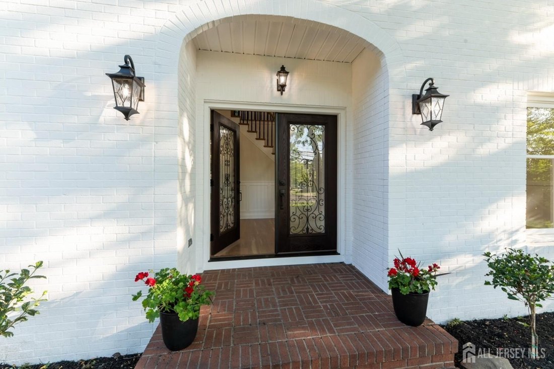 House in Metuchen, New Jersey, United States 5 - 18089755