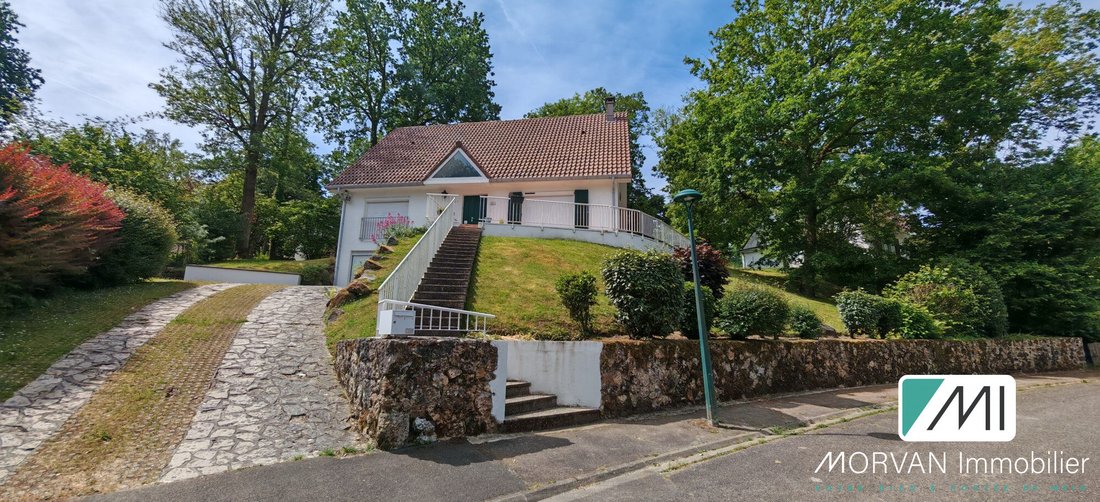 House in Les Essarts-le-Roi, Ile-de-France, France 2 - 18104255