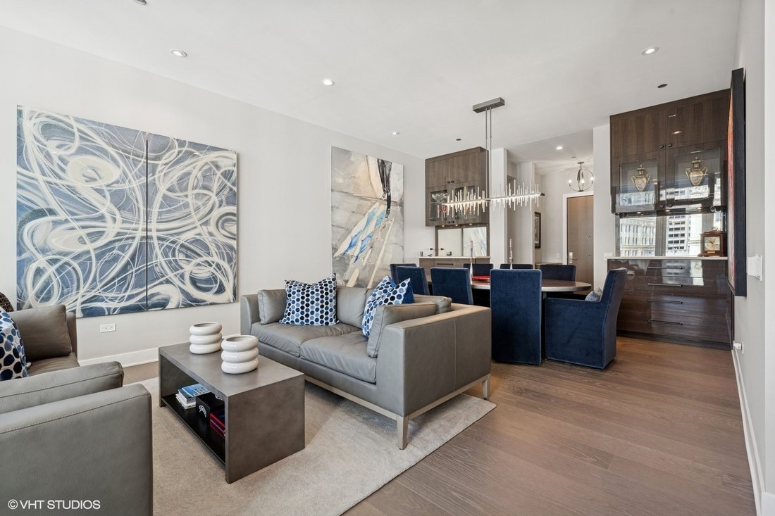 Condo in Chicago, Illinois, United States 3 - 18090879