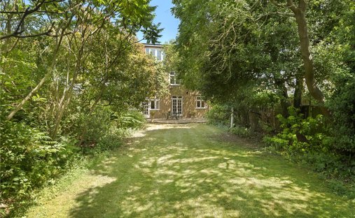 House in Castelnau, Richmond Upon Thames, England 1