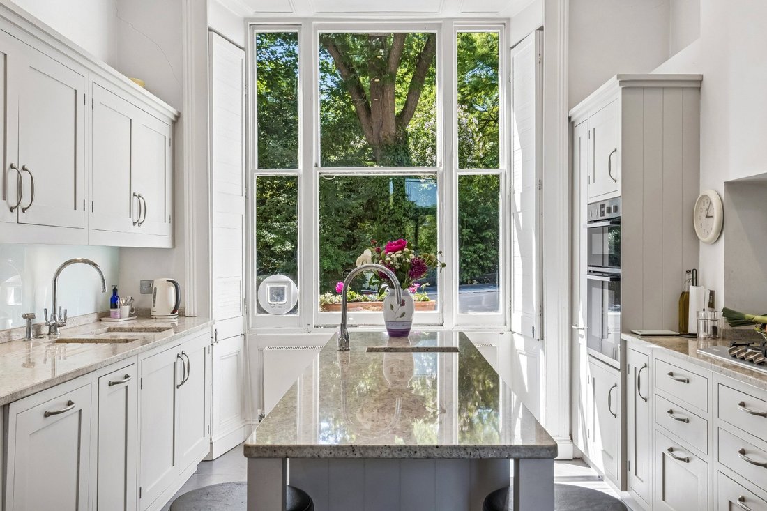 Villa in Plumstead, Greenwich, England 2 - 18102456