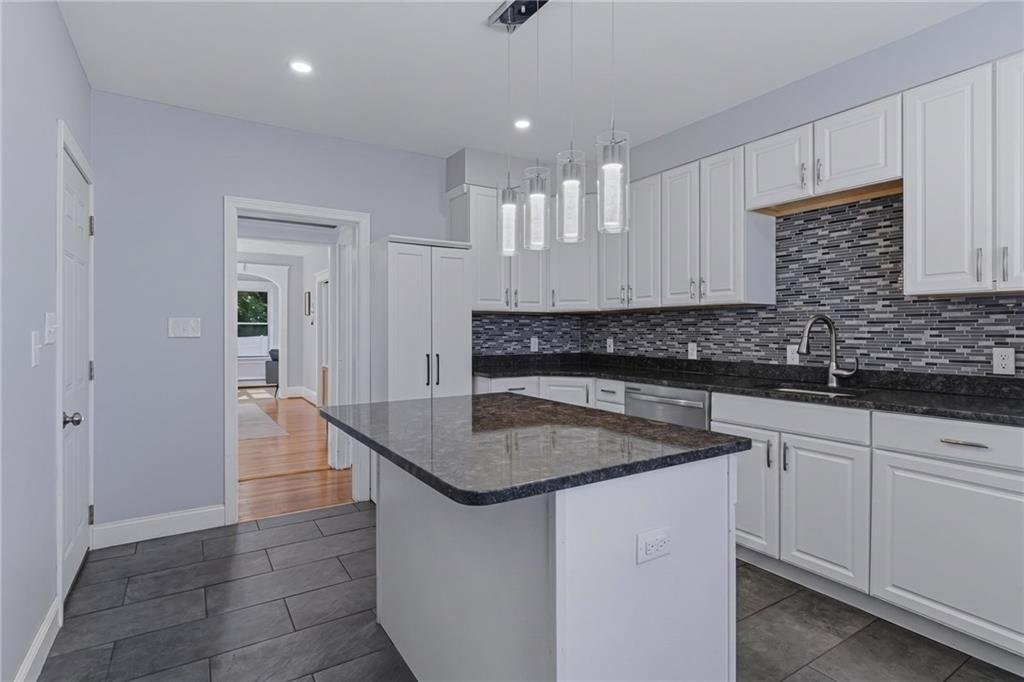 House in Lincoln, Rhode Island, United States 2 - 18094462