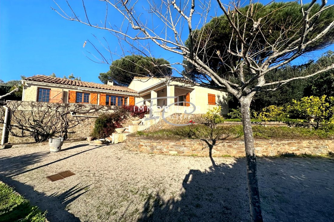 Villa in Zone Ouest Urbaine, Saint-Tropez, France 2 - 16958375