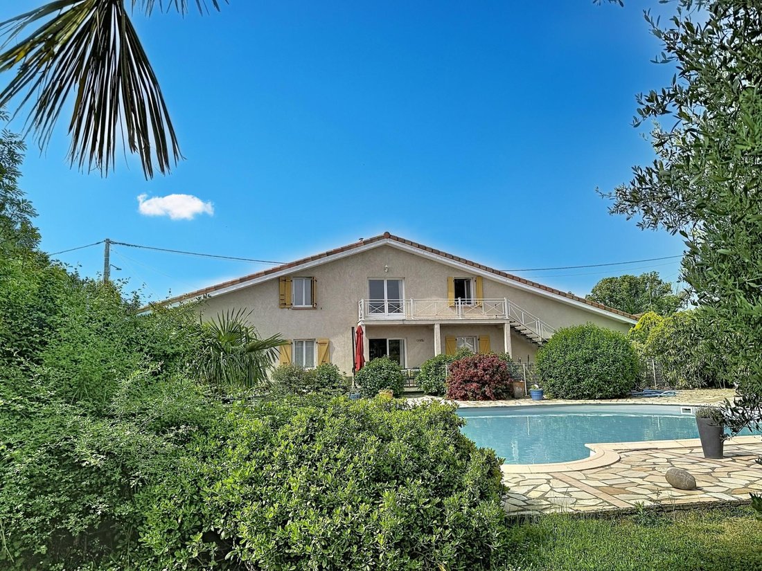 House in Marignac-Lasclares, Occitania, France 3 - 18100222