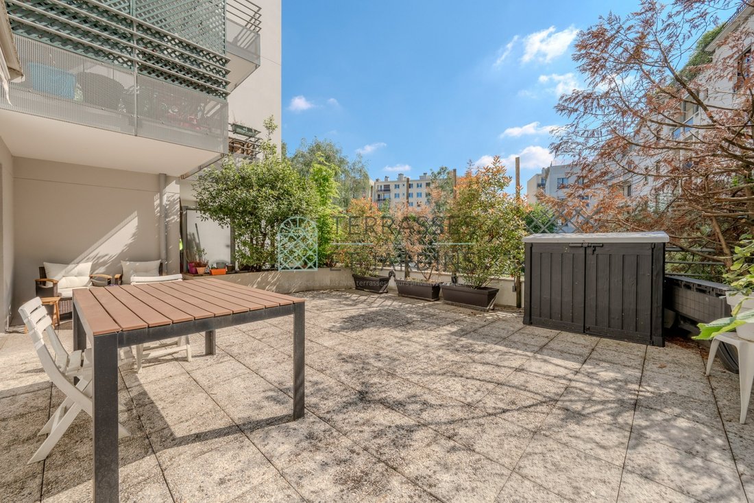 Apartment in Espaces Jeunes, Issy-les-Moulineaux, France 2 - 17891158