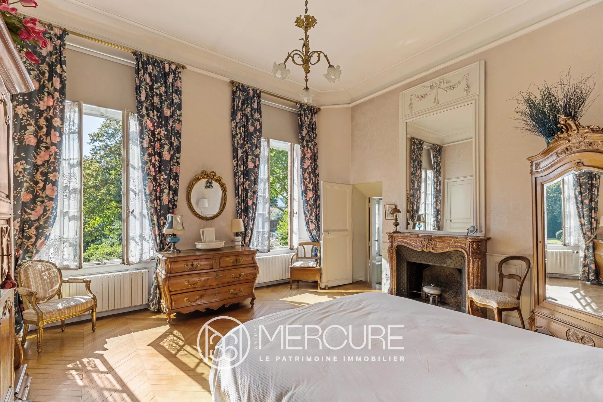 Essone 22 Km South Of Paris Property For Sale