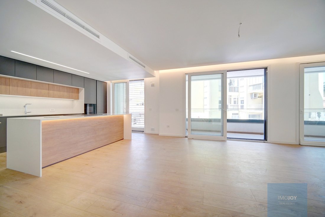 Apartment in Parede, Lisbon, Portugal 1 - 15866267