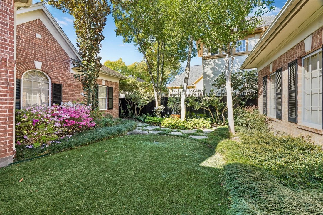 House in Houston, Texas, United States 2 - 18094348