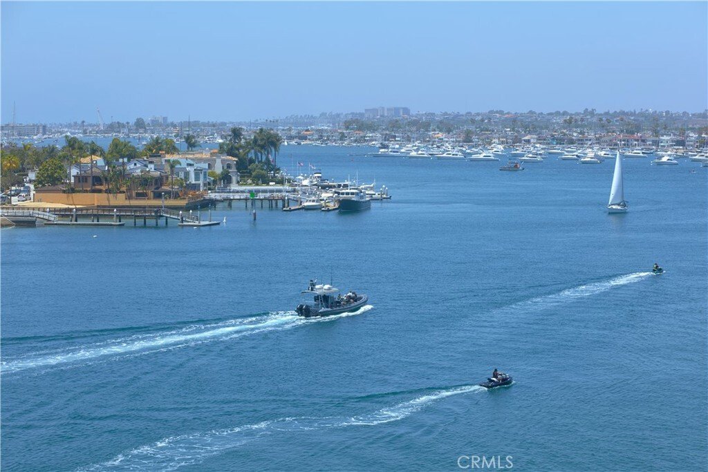 Condo in Newport Beach, California, United States 3 - 18105188
