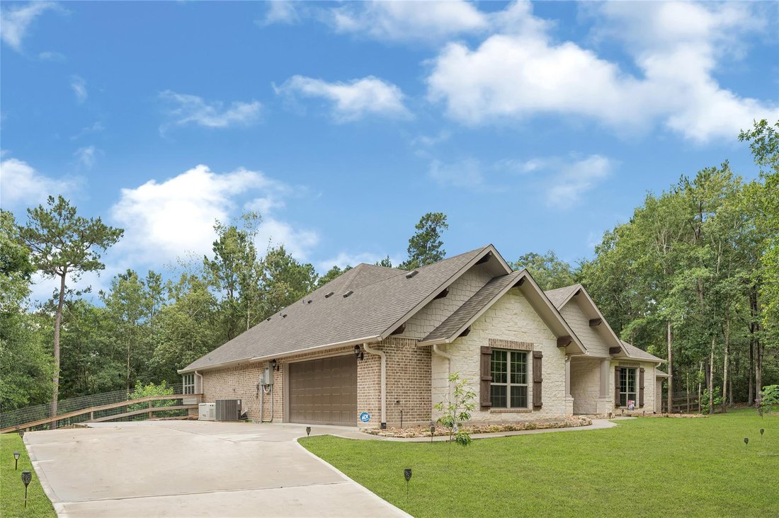 House in Huntsville, Texas, United States 3 - 18103182