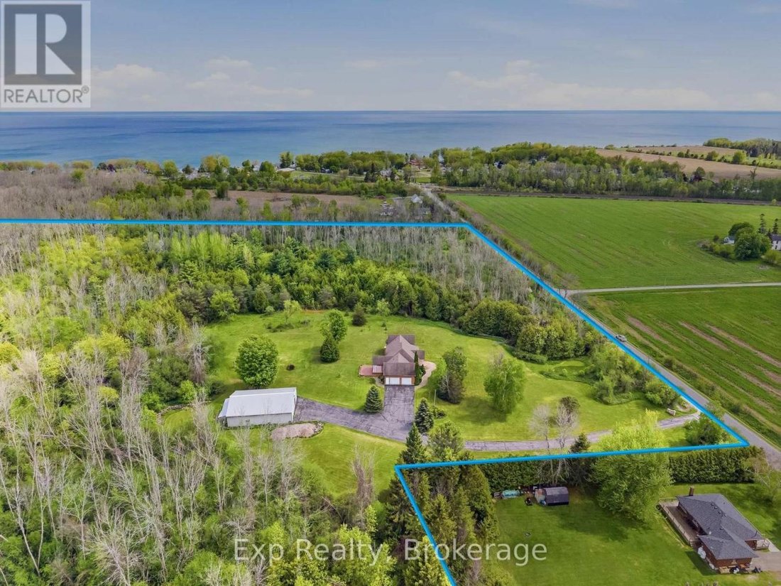 House in Cobourg, Ontario, Canada 3 - 18105330