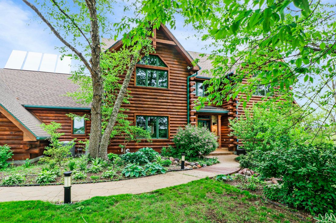 House in Mount Horeb, Wisconsin, United States 4 - 18105688