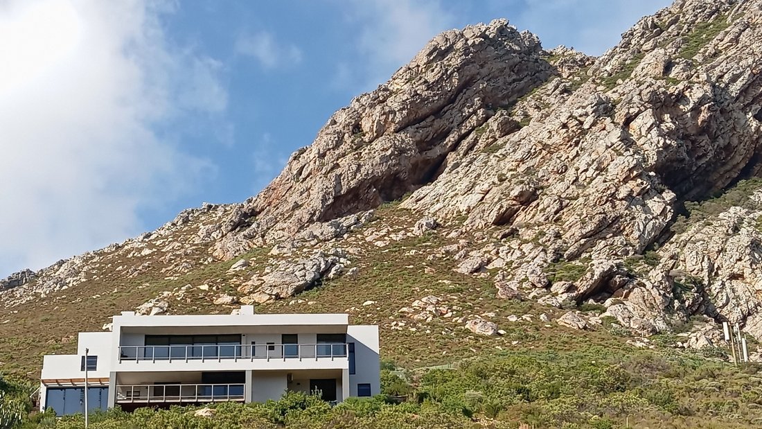 House in Rooi-Els, Western Cape, South Africa 4 - 18094082