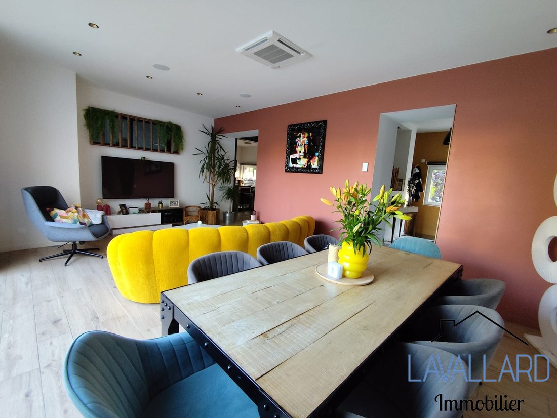 House in Saint-Fuscien, Hauts-de-France, France 4 - 18097587