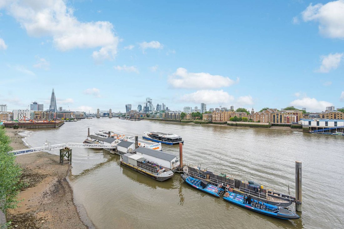 House in Rotherhithe, Southwark, England 1 - 18104123