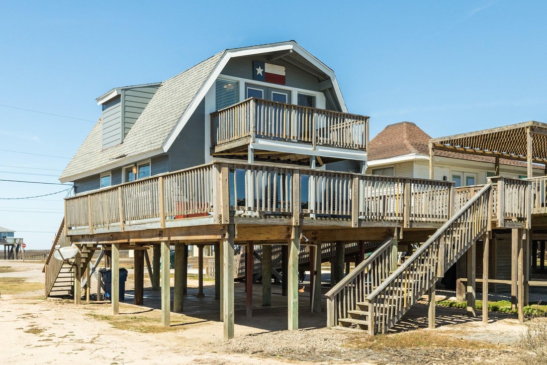 House in Freeport, Texas, United States 1 - 18103217