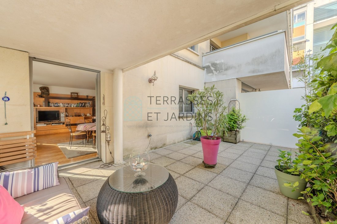 Apartment in Palais Royal, Paris 1er Arrondissement, Paris 3 - 17707332