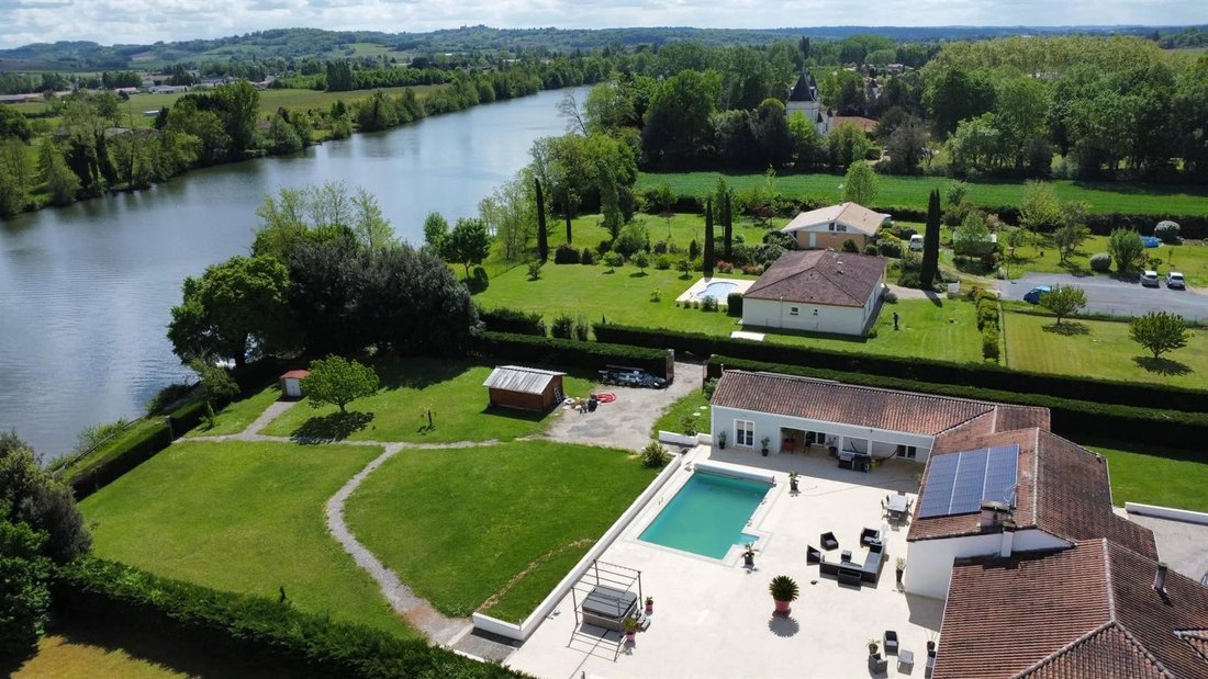 House in Le Temple-sur-Lot, Nouvelle-Aquitaine, France 3 - 17706408