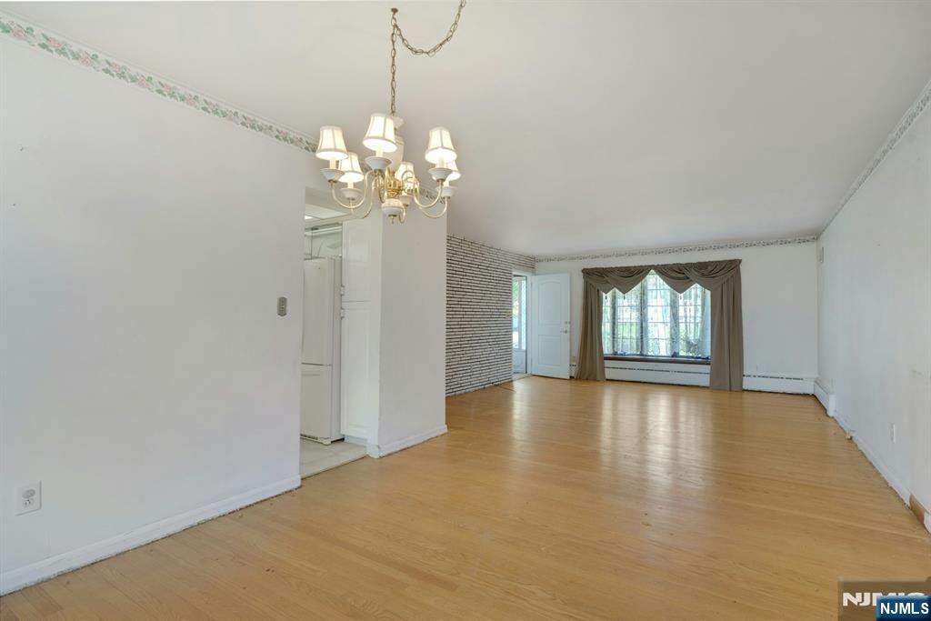 House in North Arlington, New Jersey, United States 5 - 18090874