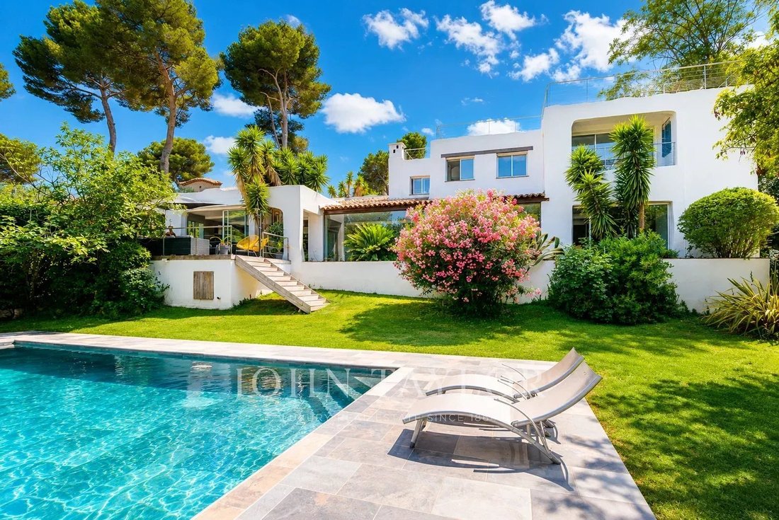 House in Saint Veran, Cagnes-sur-Mer, France 1 - 17949059