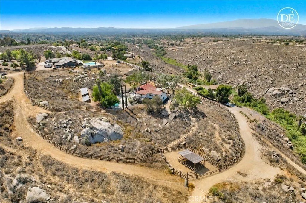 House in Riverside, California, United States 4 - 17247371