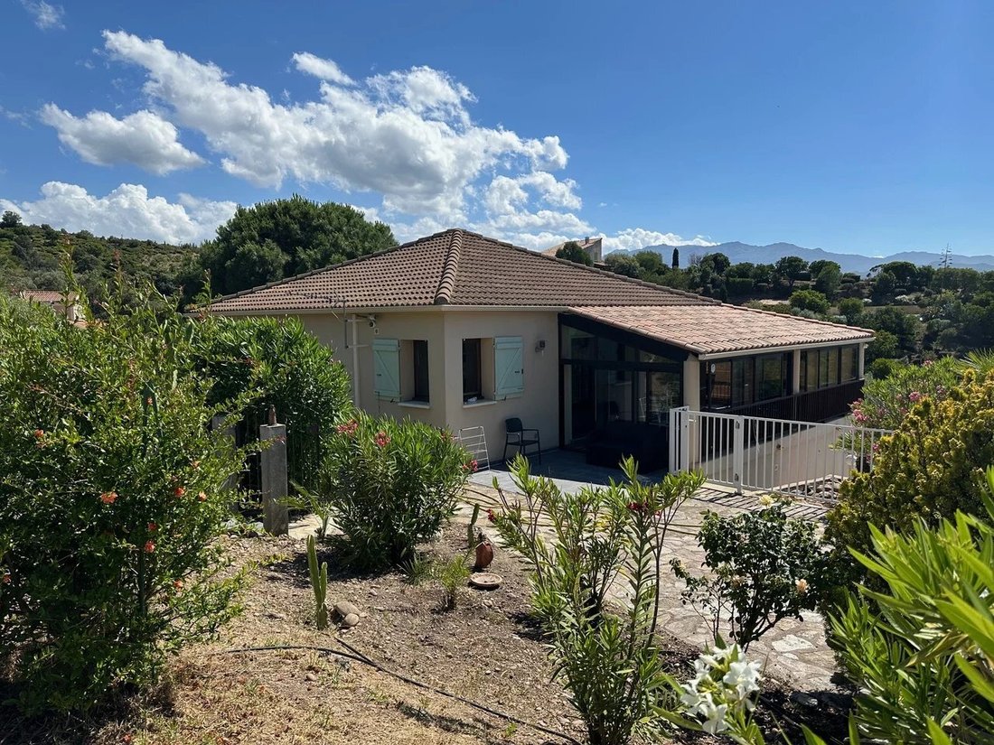 Villa in Saint-Florent, Corsica, France 3 - 18093858